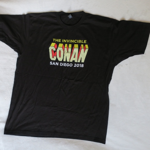 Conan O'Brien Comic-Con Tshirt & Bag - Picture 2 of 4